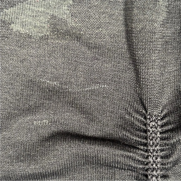 Gymshark Adapt Leggings Women's X-Large Black Gray Camo Pattern Pullover Gym - Picture 9 of 13